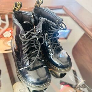 Dr. Martens Black Leather toddle combat Boots 9
